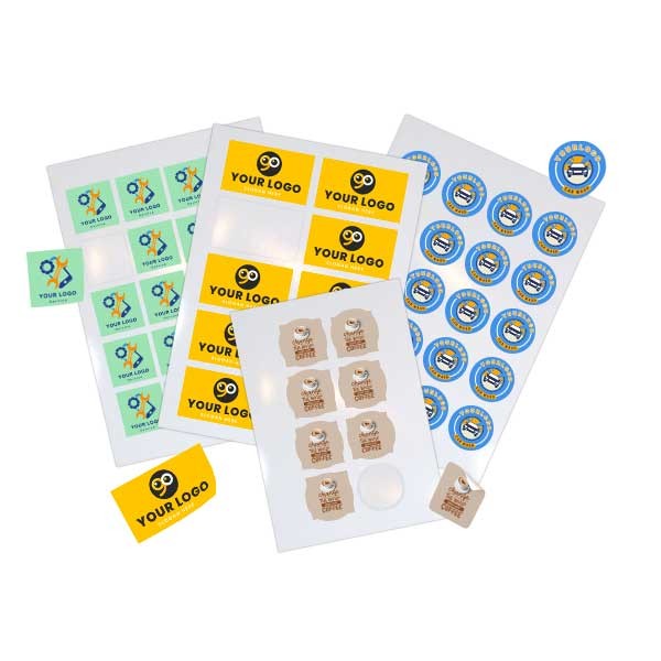 Photo of Cartagena's cathedral at the background and some colonial style houses